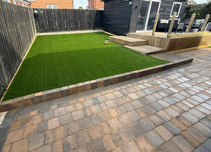 block paving driveway & patio-broomhouse